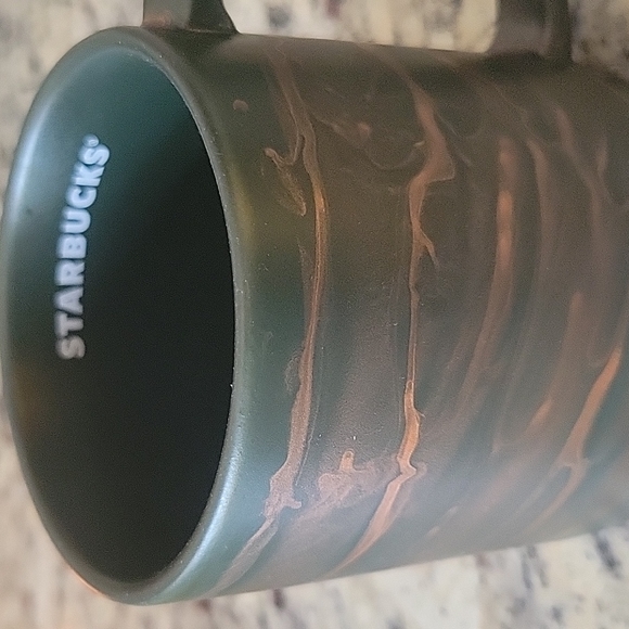 2 for 1 Starbucks mugs - Picture 2 of 4